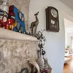 Royal Oak House By Trulycyprus فيلة Lania