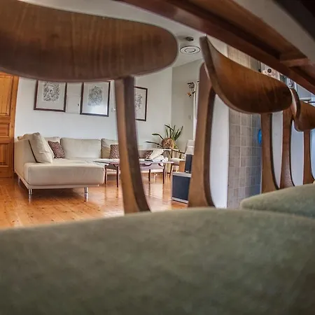 Royal Oak House By Trulycyprus