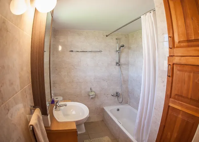 Villa Royal Oak House By Trulycyprus Lania