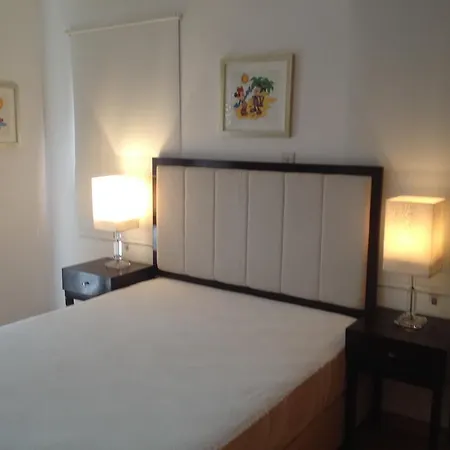 Royal Oak House By Trulycyprus וילה *