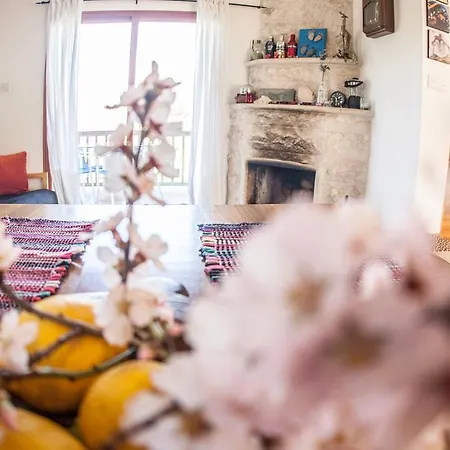 Royal Oak House By Trulycyprus וילה Lania