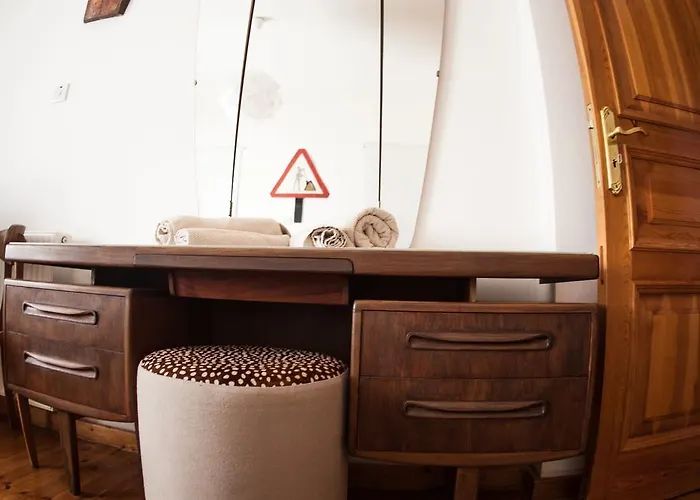 ヴィラ Royal Oak House By Trulycyprus *