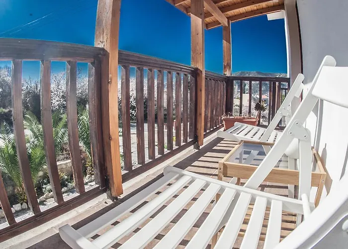 Royal Oak House By Trulycyprus * Lania