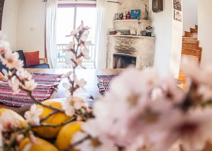 Royal Oak House By Trulycyprus ヴィラ Lania