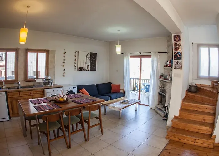 Royal Oak House By Trulycyprus ヴィラ